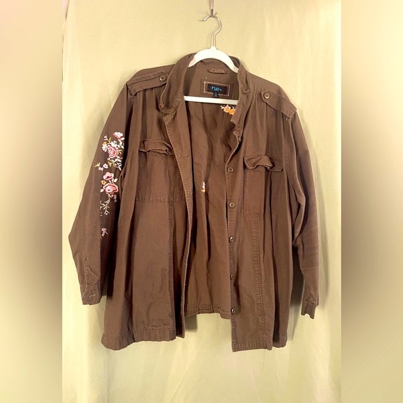 Jacket - Picture 2 of 3